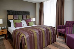 Ten Hill Place Hotel