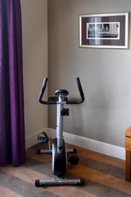 Ten Hill Place Hotel
