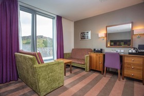 Ten Hill Place Hotel