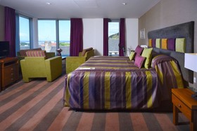 Ten Hill Place Hotel