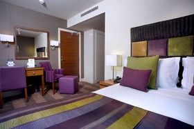 Ten Hill Place Hotel