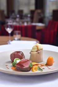 Ten Hill Place Hotel