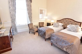 Bonham Hotel