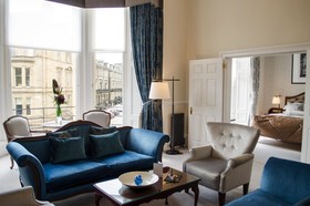 Bonham Hotel