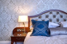 Bonham Hotel