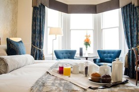 Bonham Hotel