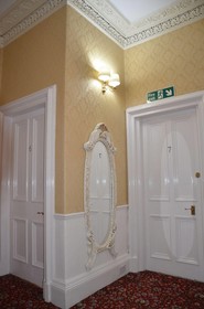 Edinburgh 37