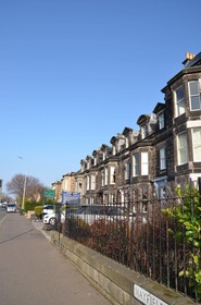 Edinburgh 37