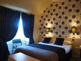 Edinburgh Thistle Hotel