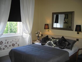 Edinburgh Thistle Hotel