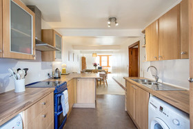 TSE Modern Apartments