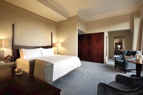 The Caledonian Edinburgh, Curio Collection by Hilton