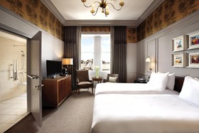 The Caledonian Edinburgh, Curio Collection by Hilton