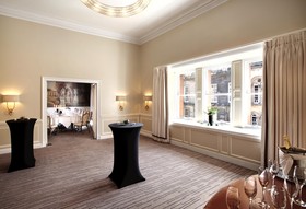 The Caledonian Edinburgh, Curio Collection by Hilton