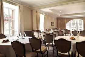 The Caledonian Edinburgh, Curio Collection by Hilton