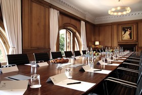 The Caledonian Edinburgh, Curio Collection by Hilton