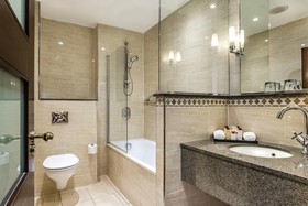 The Caledonian Edinburgh, Curio Collection by Hilton
