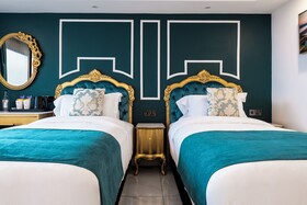 Muthu Glasgow River Hotel