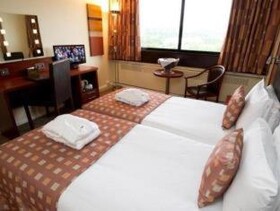 Muthu Glasgow River Hotel