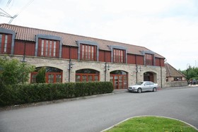 Beancross Restaurant & Hotel