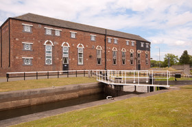 Premier Inn Falkirk Central