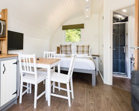 Weedingshall House & Lodges