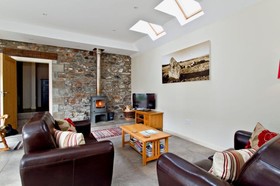 Corrimony Cottage