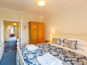 Vicarsford Farmhouse