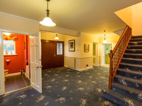 Vicarsford Farmhouse