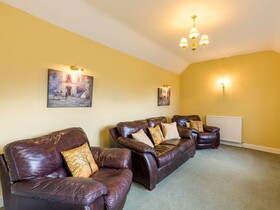 Vicarsford Farmhouse