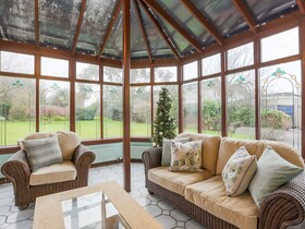 Vicarsford Farmhouse