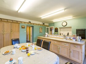 Vicarsford Farmhouse