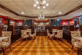 Muthu Fort William Hotel