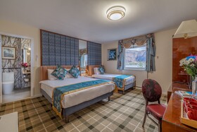 Muthu Fort William Hotel