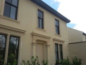 Crosshill House