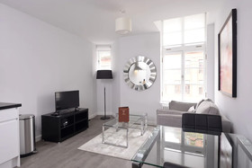 Destiny Scotland - Glassford Residence