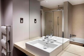 DoubleTree by Hilton Hotel Glasgow Central