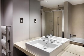 DoubleTree by Hilton Hotel Glasgow Central