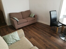 Glasgow Hampden Tenement Flat