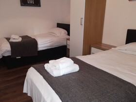 Glasgow Hampden Tenement Flat