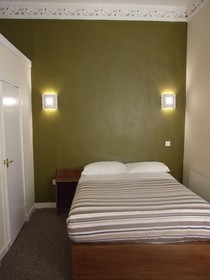 Glasgow House