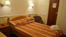 Hampton Court Guest House