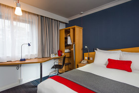 Holiday Inn Express Glasgow - City Centre Riverside