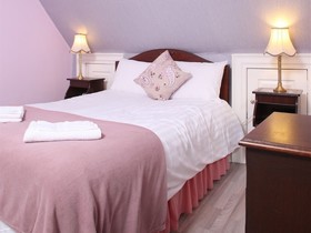 No 52 Charlotte Street