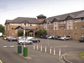 Premier Inn Glasgow Airport