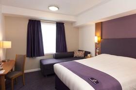 Premier Inn Glasgow East Hotel
