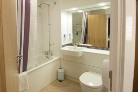 Premier Inn Glasgow East Hotel