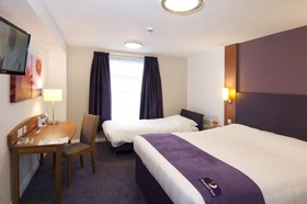 Premier Inn Glasgow East Hotel