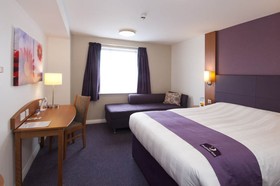 Premier Inn Glasgow East Hotel