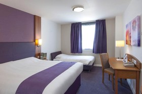 Premier Inn Glasgow East Hotel